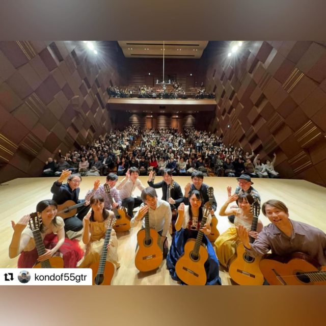 #Repost @kondof55gtr with @use.repost
・・・
ユベントスコンサート@銀座ヤマハホール終了！
ご来場いただいた方々、ユベントスメンバーの皆様、裏方のスタッフの皆様、連盟の皆様、銀座ヤマハホール関係者の皆様に御礼申し上げます！

個人的にも自分ギター史に残るベストな思い出のひとつとなりました。
久しぶりに音楽が、演奏が楽しくなってきた！
松澤さん、松本さん、伊藤さん、多治川さん、前田さん、僕の選曲にお付き合いいただきありがとうございました😭

#クラシックギター 
#日本ギター連盟ユベントス 
#銀座ヤマハホール